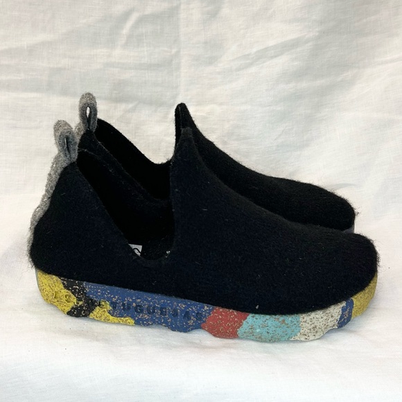 Asportuguesas Round Toe Shoes in Multi Black - Picture 7 of 14